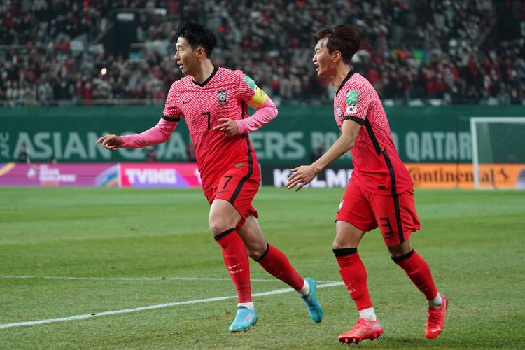 中国vs韩国足球世预赛