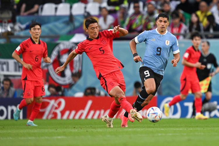 乌拉圭0-0韩国孙兴慜远射造险