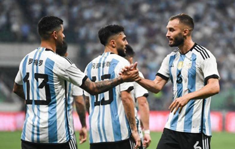 直播:阿根廷vs厄瓜多尔的相关图片